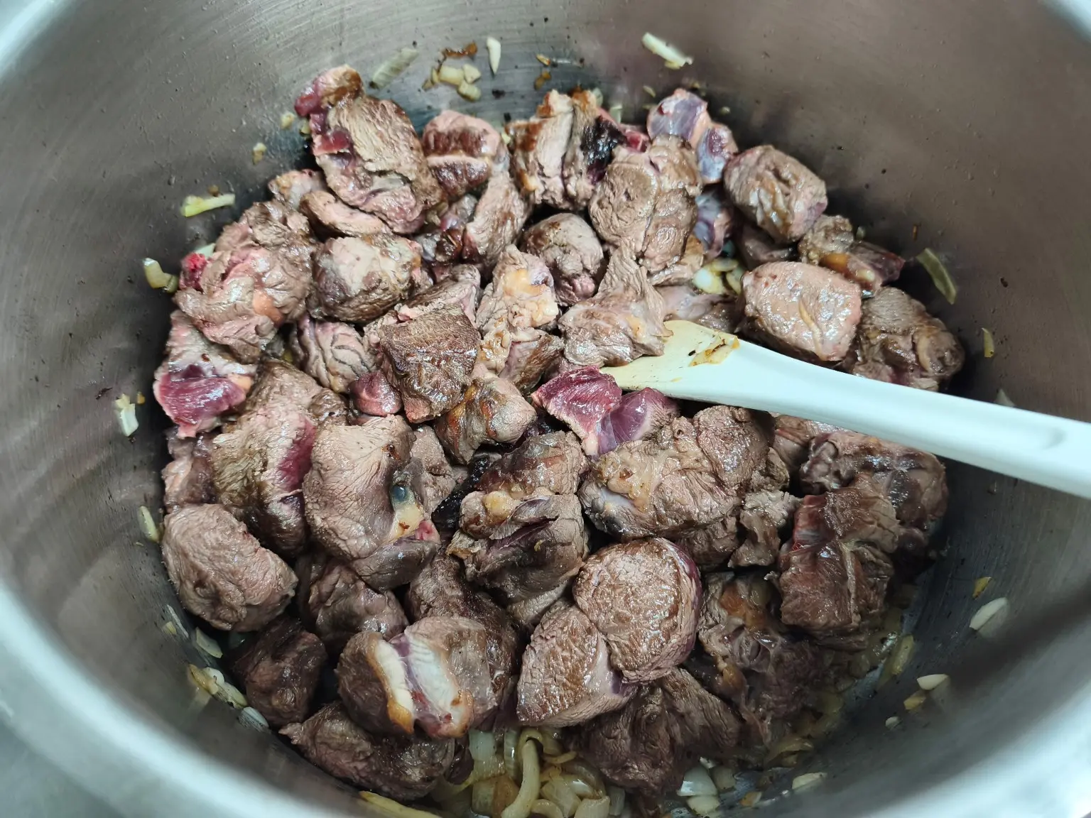 Préparation du bœuf bourguignon maison